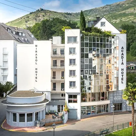 Hotel Acadia 3*