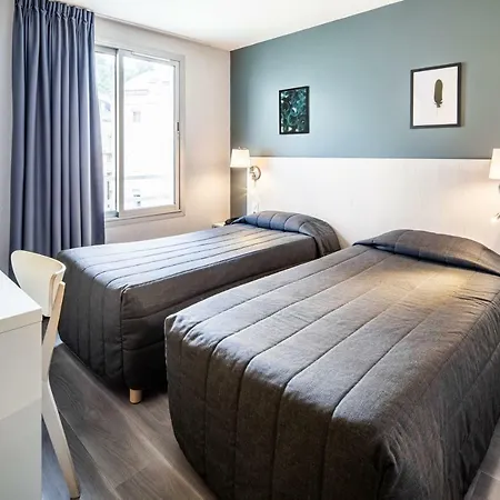 Acadia 3* Lourdes