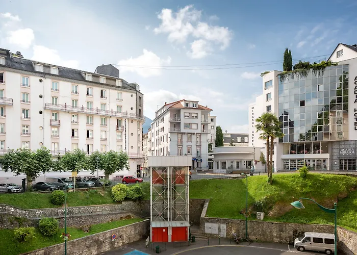 Hotel Acadia Lourdes