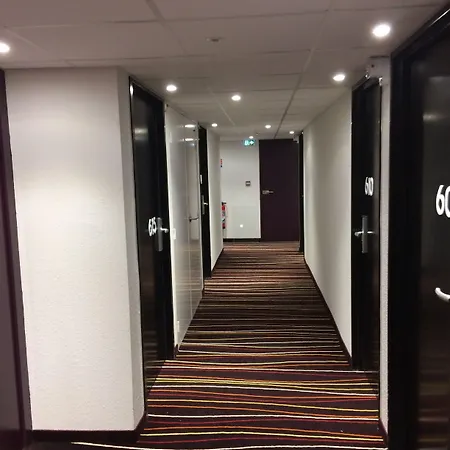 Готель Acadia Лурд