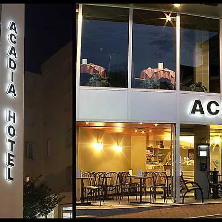 Acadia 3*